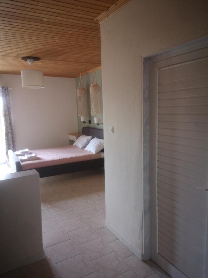 Achillion B&B Paralía Skotínis Extérieur photo
