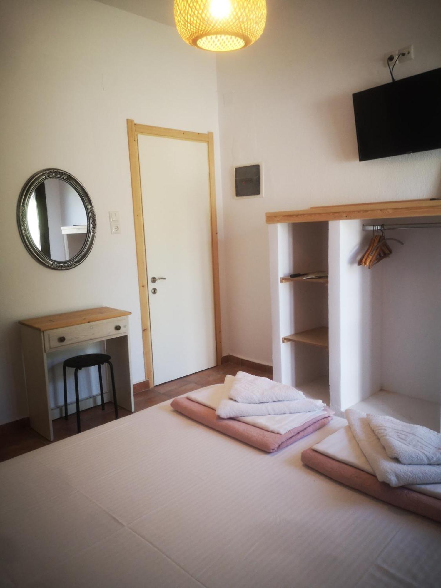 Achillion B&B Paralía Skotínis Extérieur photo