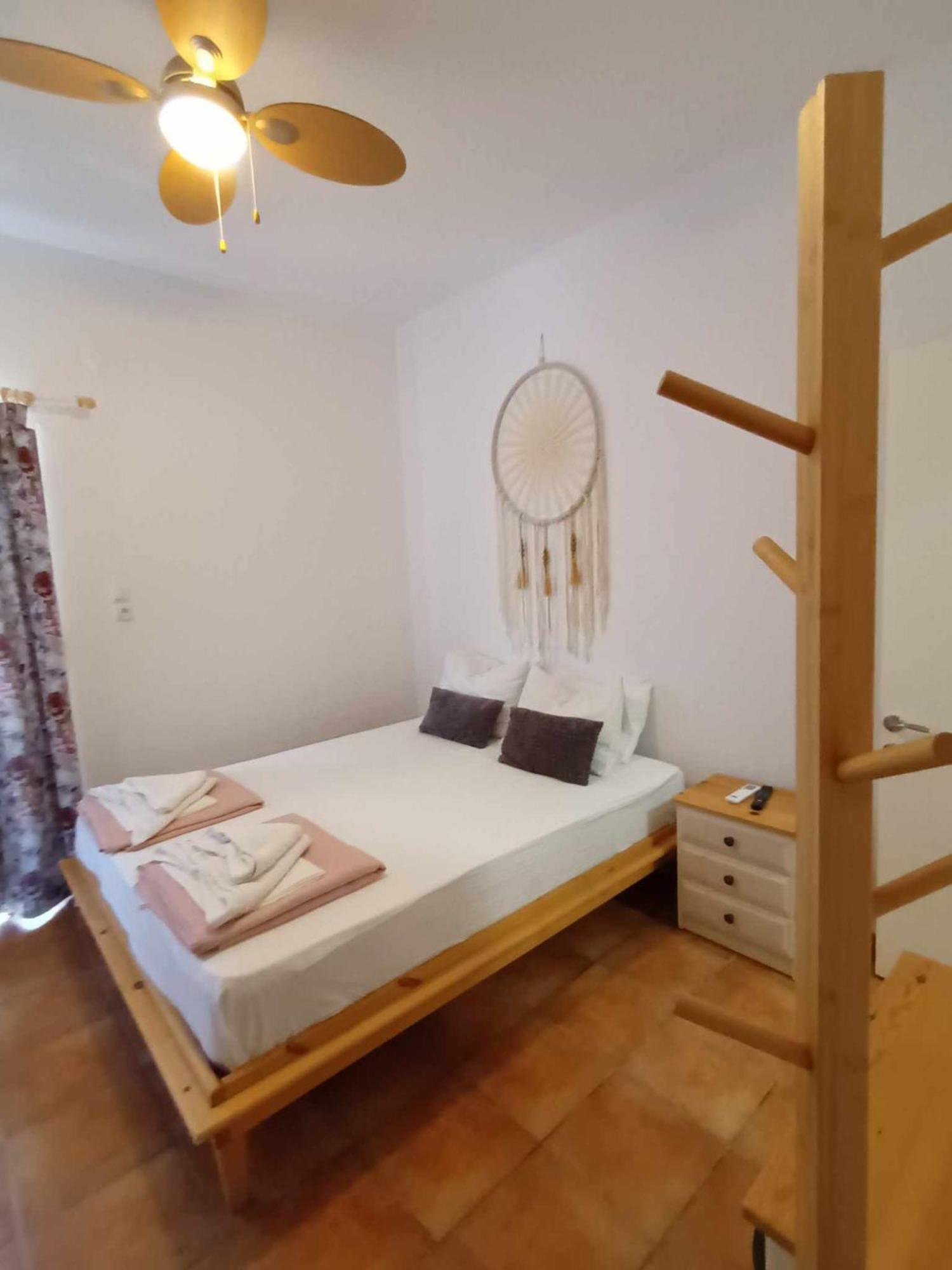 Achillion B&B Paralía Skotínis Extérieur photo